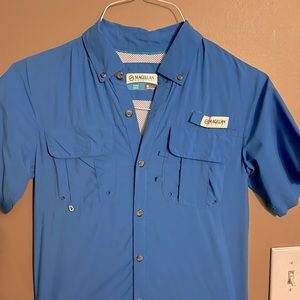 Magellan Outdoor Fish Gear button down blue shirt